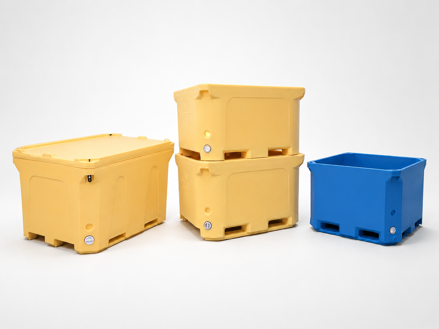 Insulated Bulk Containers by Enlightening Plast